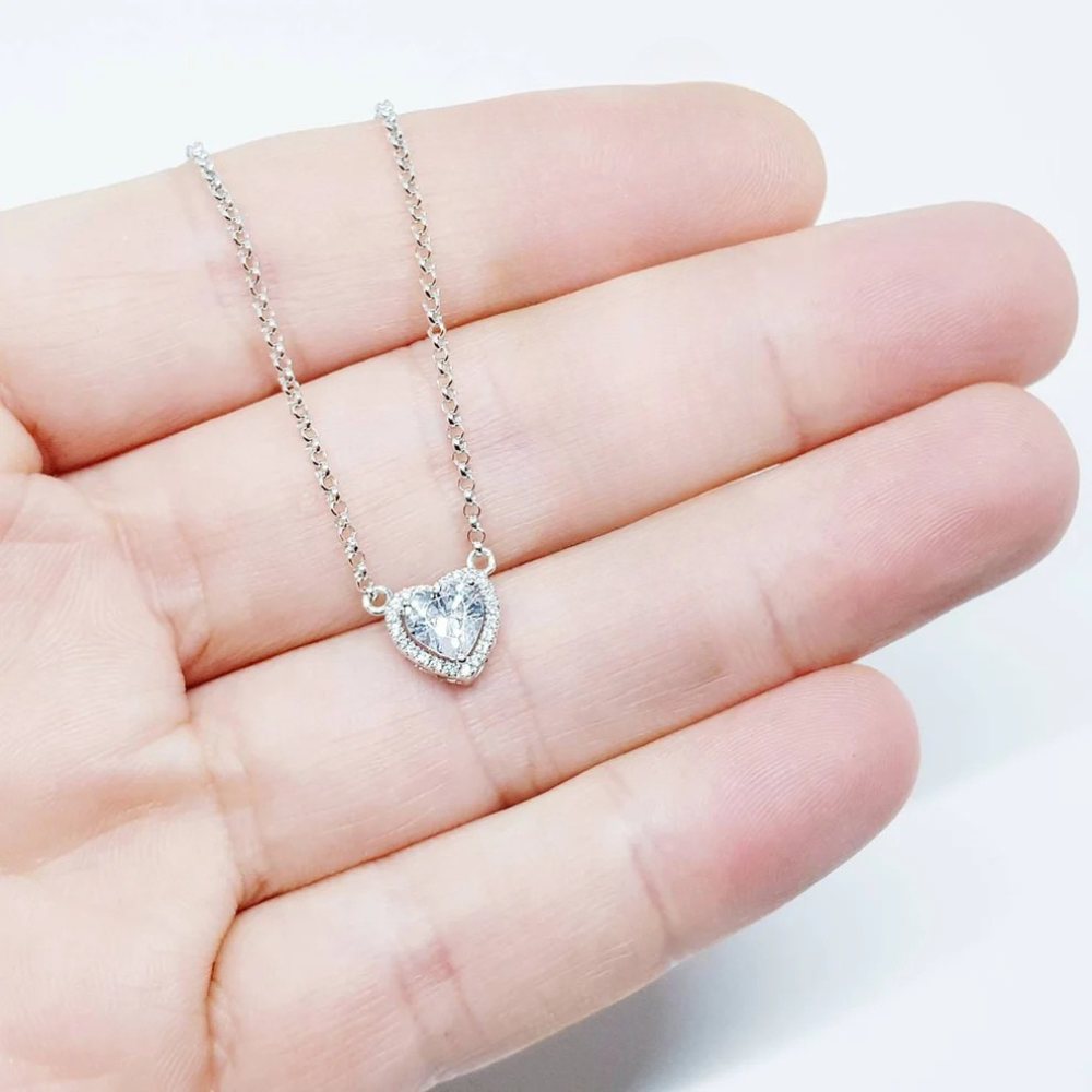 Ogrlica Iznenađenja Sa Ružom