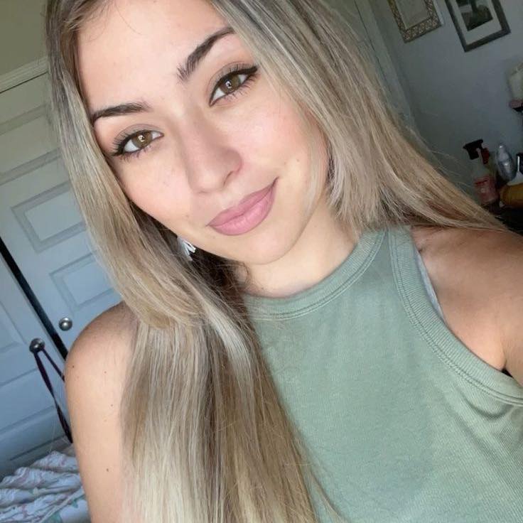 <em><strong>Ivana S.</strong></em>