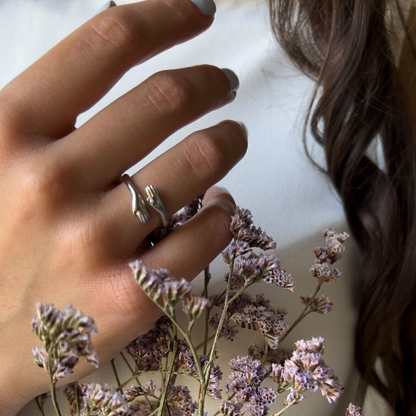 Prsten Vječnog Zagrljaja