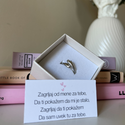 Prsten Vječnog Zagrljaja