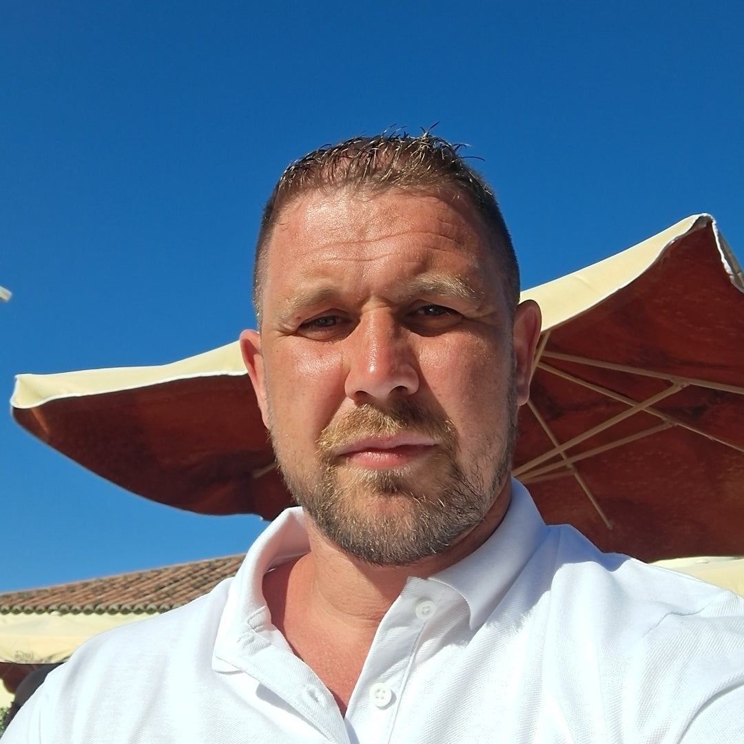 <em><strong>Dalibor S.</strong></em>